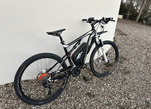 KTM elektrisch geveerde mountainbike 390km