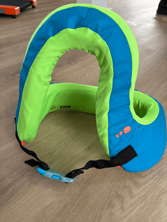 Child water vest 15-25kg