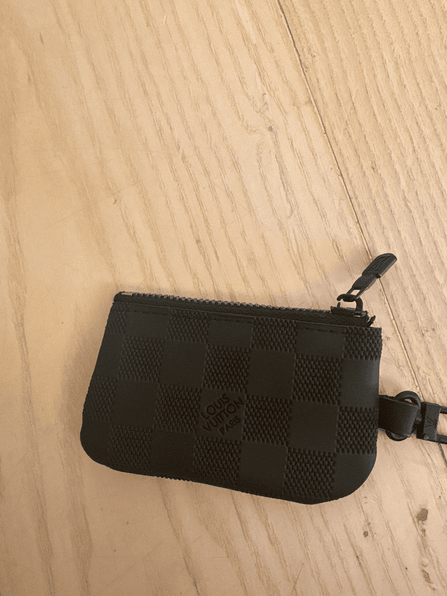 Louis Vuitton Men’s coin purse