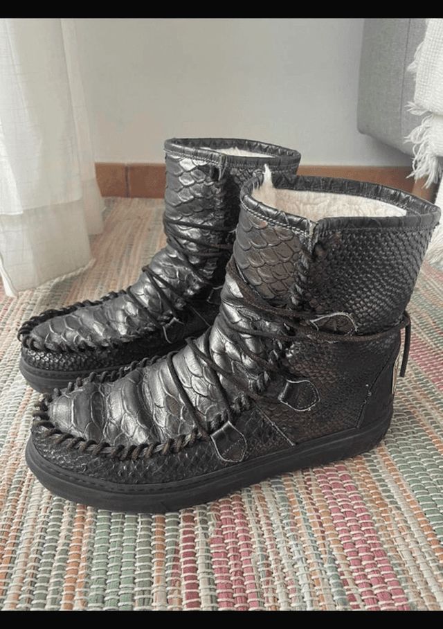 Botas de piel