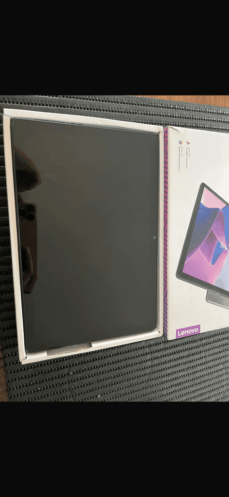 Lenovo Tab M10 tablet